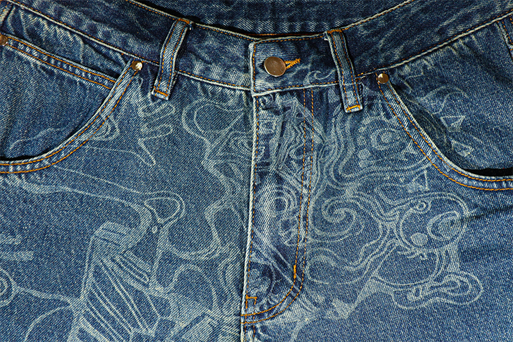 Laser Linework Jeans - Chipped